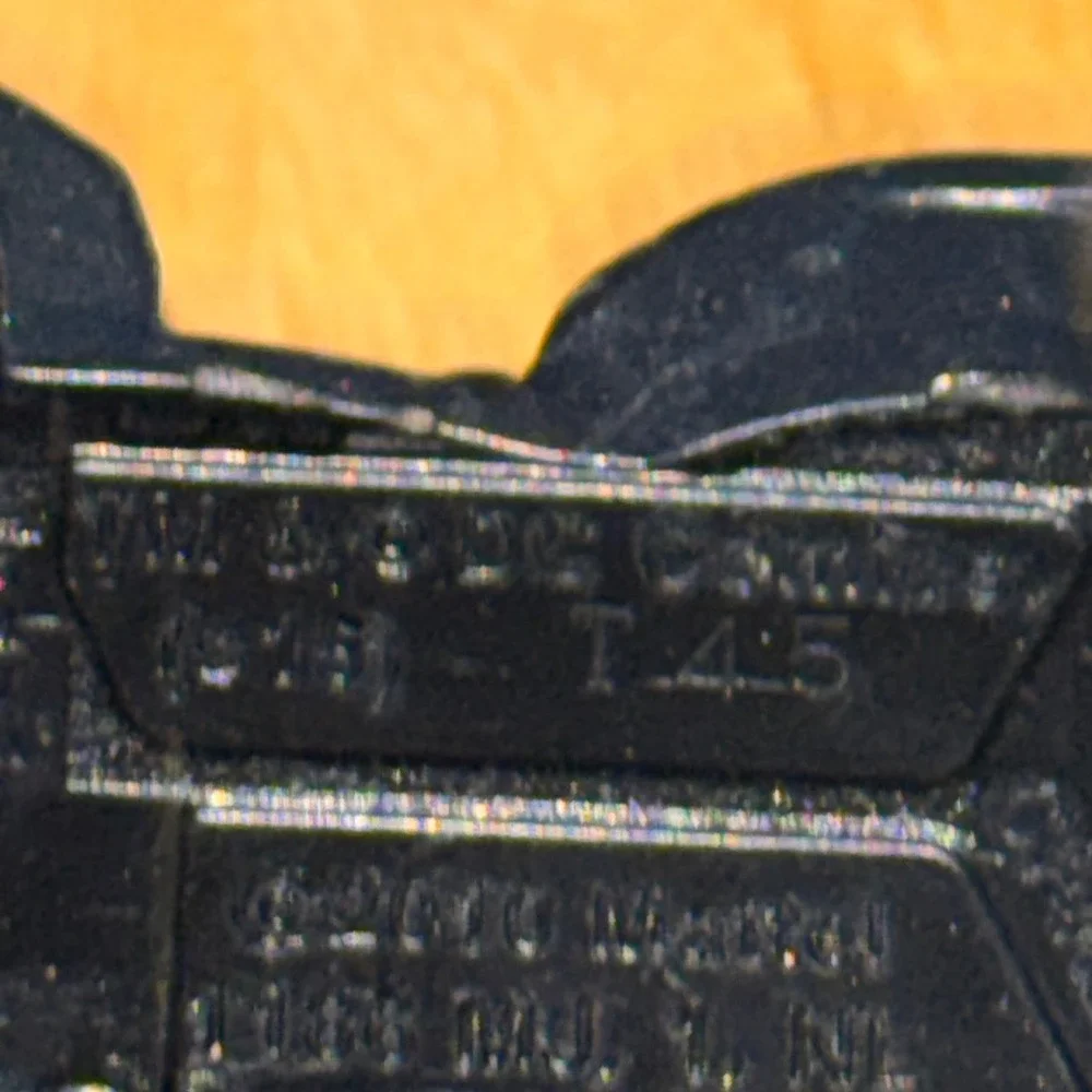 Hot Wheels Batman Batmobile Gold‎ Flake Metallic Die-Cast Car CFK22 Mattel 1:64